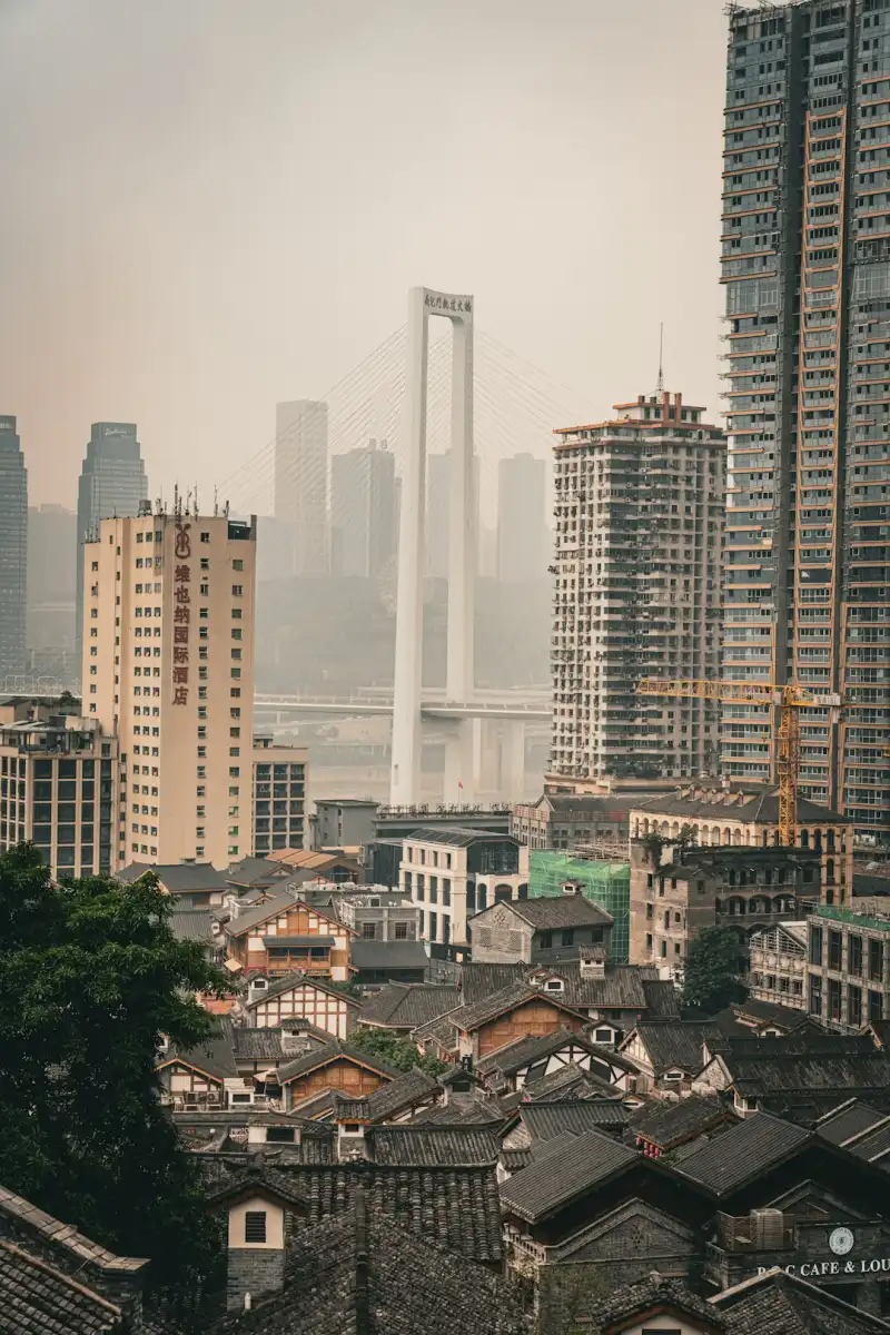重庆邦达斯光伏组件与逆变器选型对比分析指南
