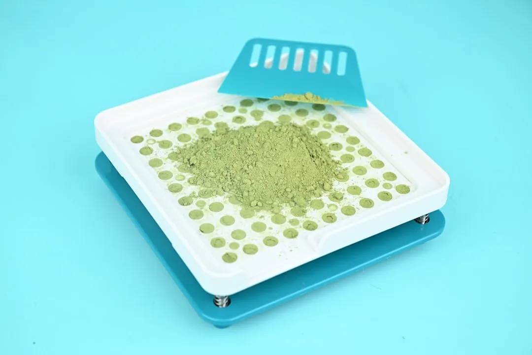 工商业光伏电站核心设备选型：高效组件与组串式逆变器的搭配方案